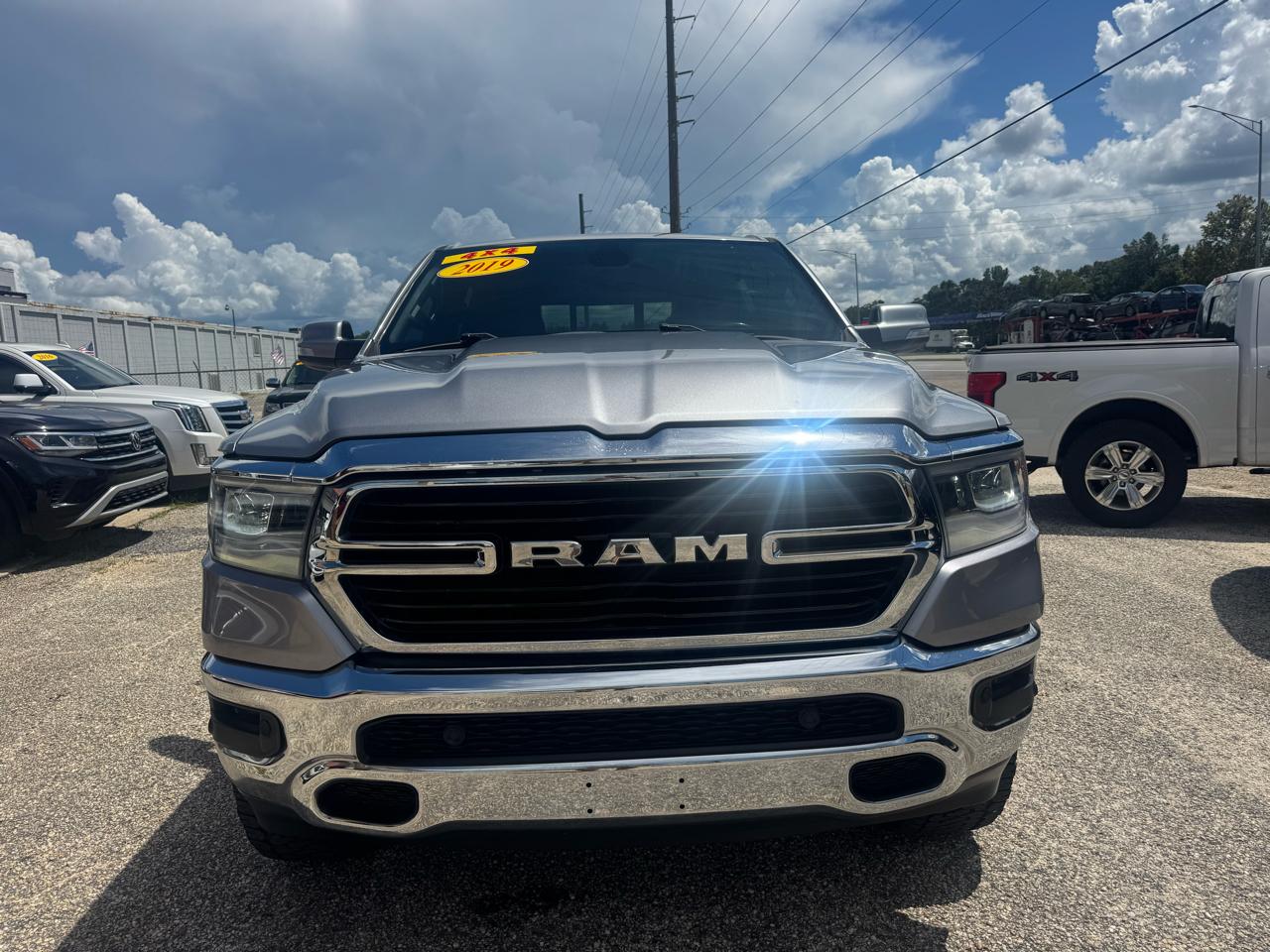 RAM 1500 Big Horn Crew Cab SWB 4WD 2019