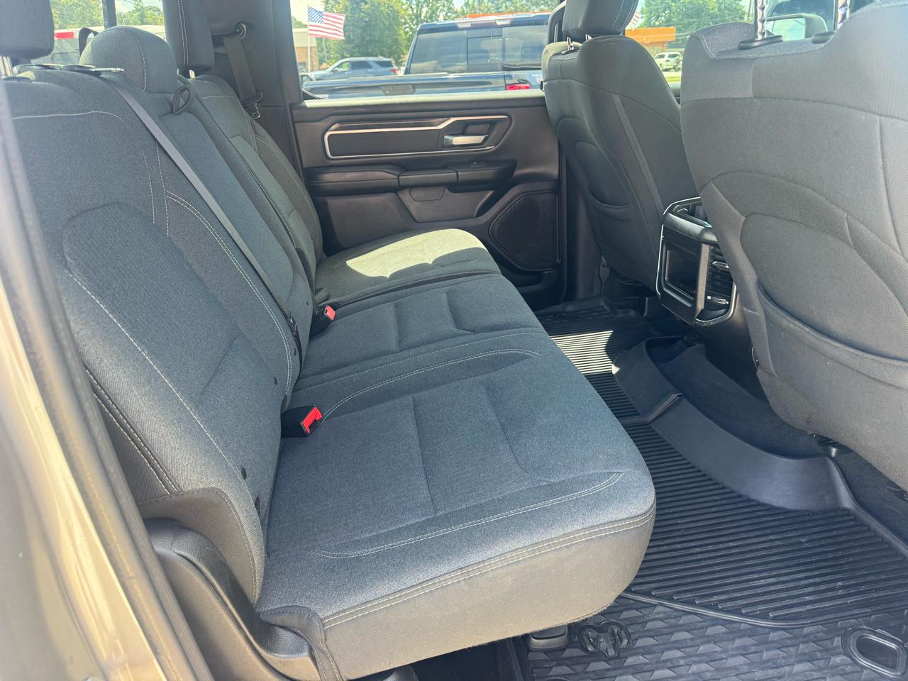 RAM 1500 Big Horn Crew Cab SWB 4WD 2019