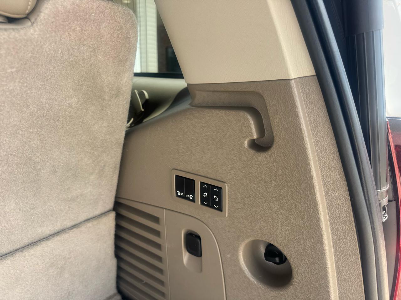 Chevrolet Tahoe LT 4WD 2015