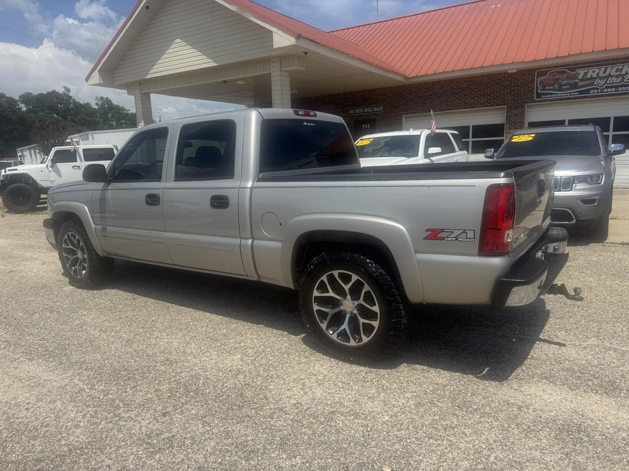 Chevrolet Silverado 1500 Z71 Crew Cab 4WD 2005
