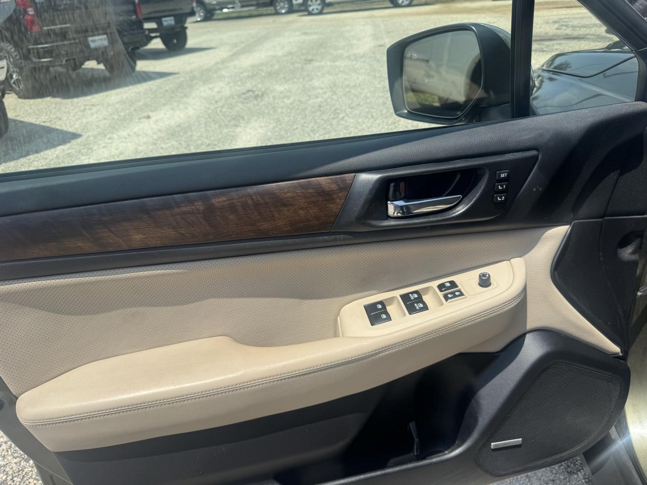 Subaru Outback 2.5i Limited 2015