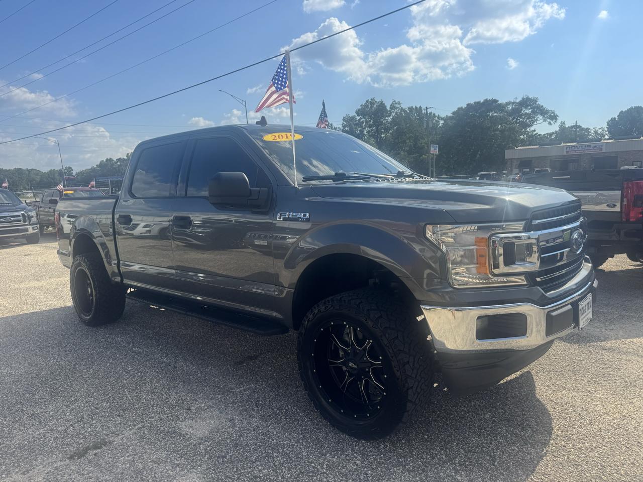 Ford F-150 XLT SuperCrew Short Bed 2WD 2019