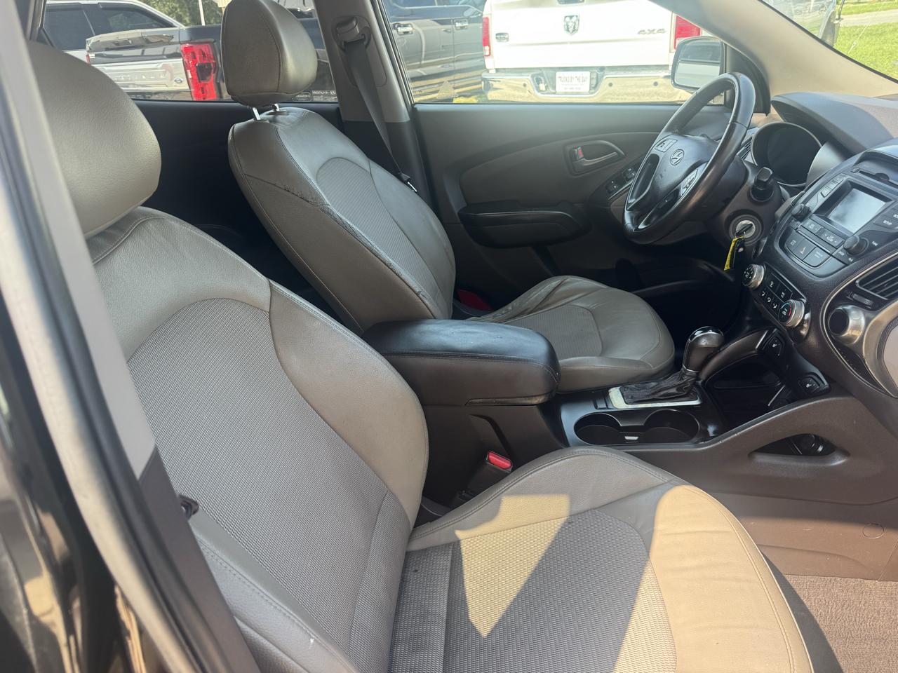 Hyundai Tucson SE FWD 2015