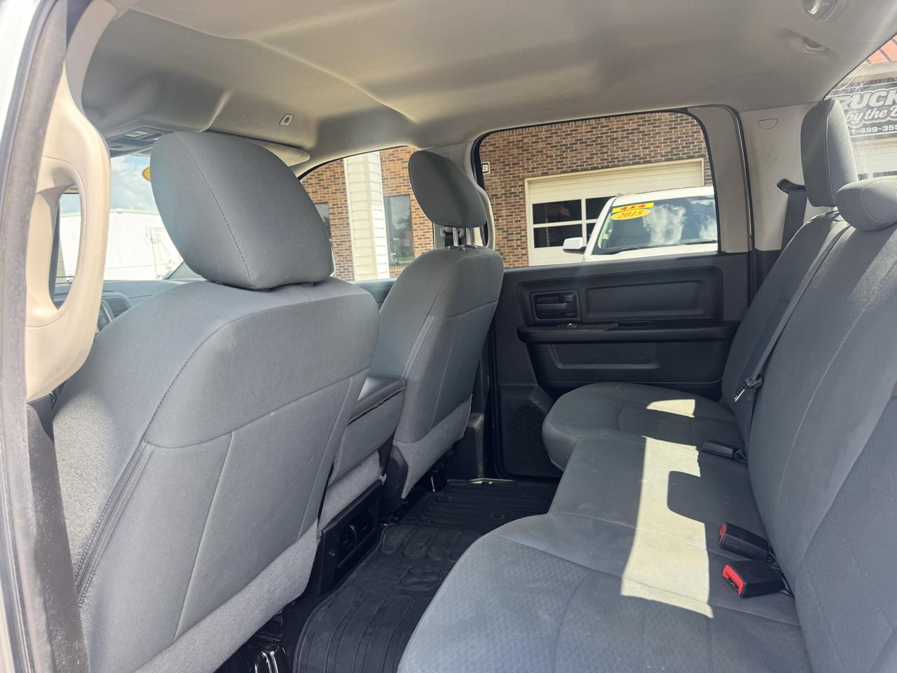 RAM 1500 Tradesman Crew Cab SWB 4WD 2018