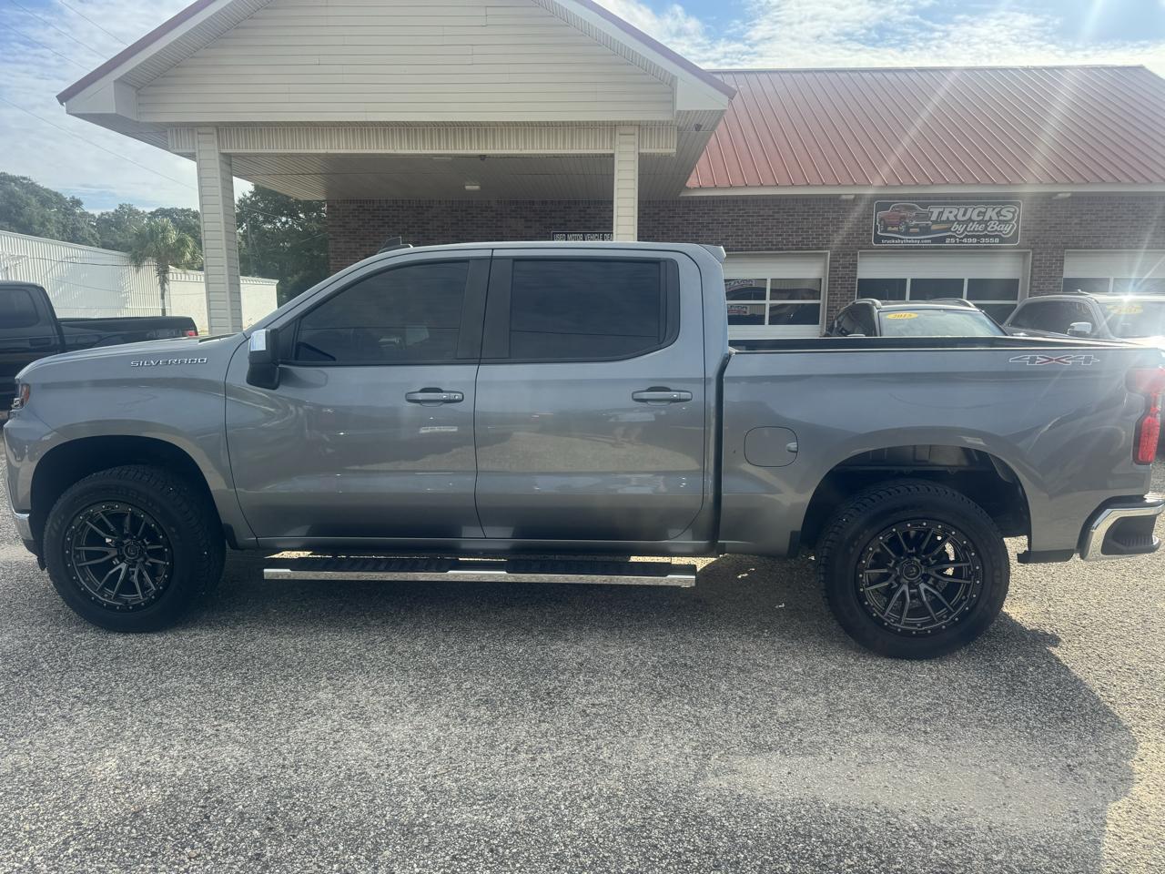 Chevrolet Silverado 1500 LT Crew Cab 4WD 2019