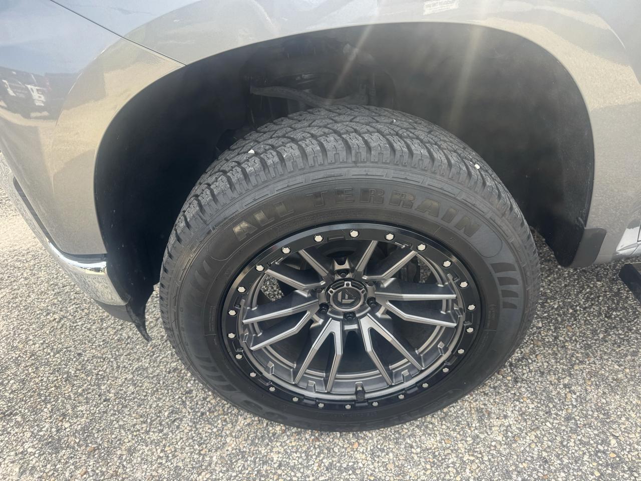 Chevrolet Silverado 1500 LT Crew Cab 4WD 2019
