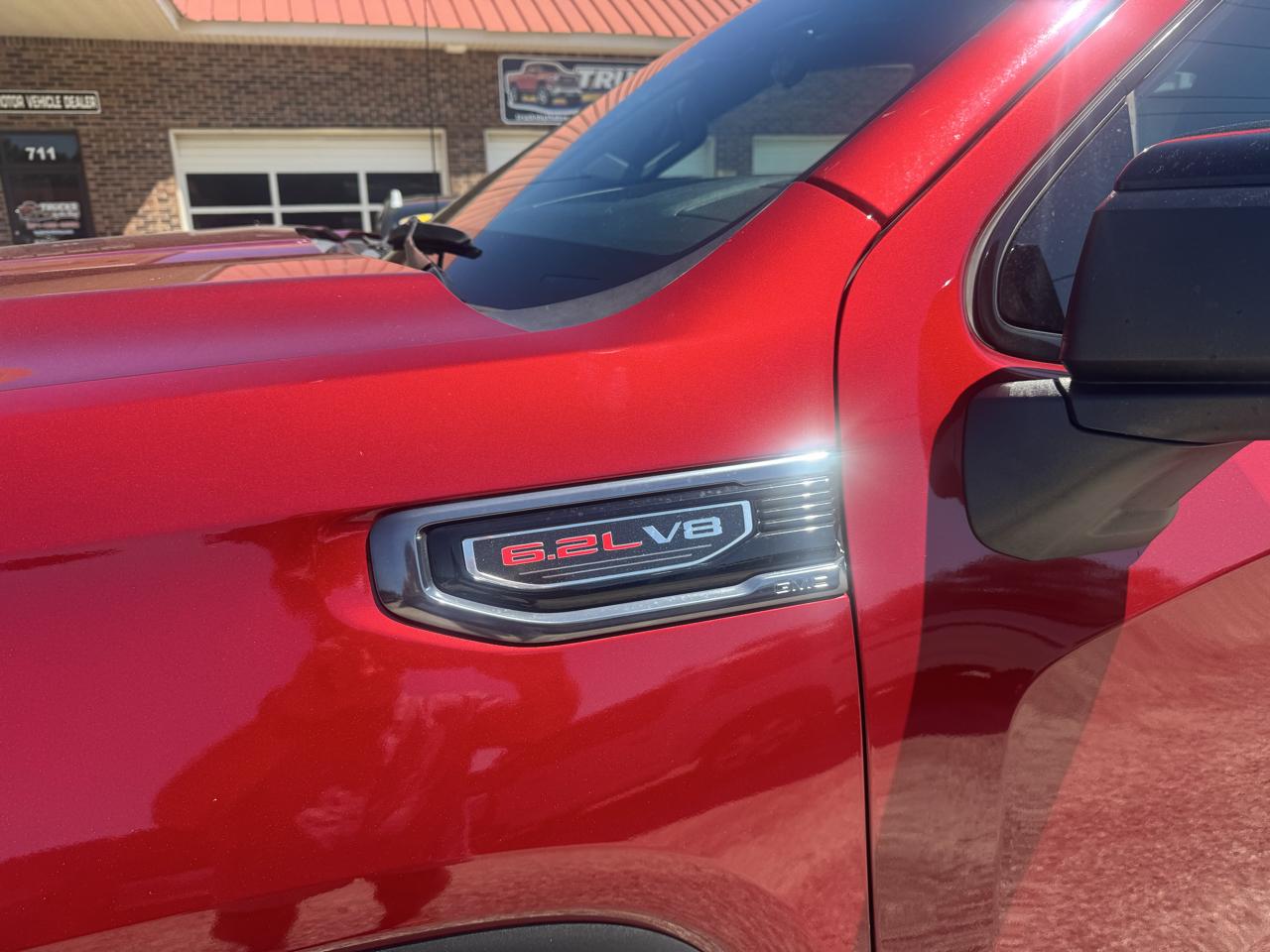 GMC Sierra 1500 AT4 Crew Cab 4WD 2023