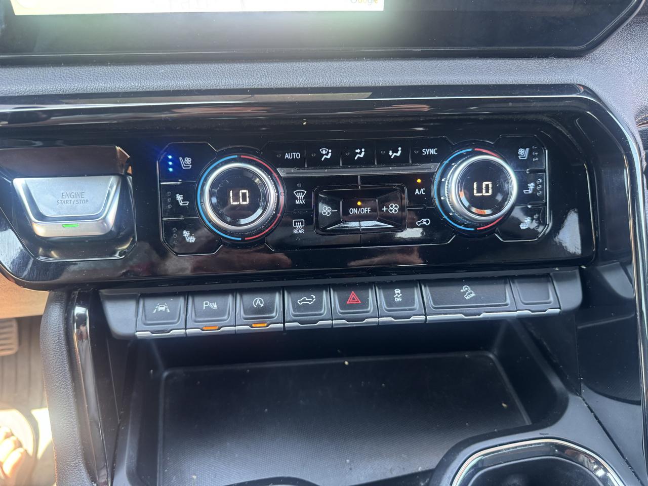 GMC Sierra 1500 AT4 Crew Cab 4WD 2023