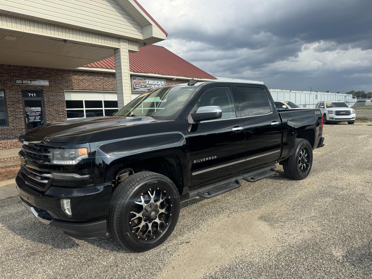 2016 Chevrolet Silverado 1500 LTZ Crew Cab 4WD