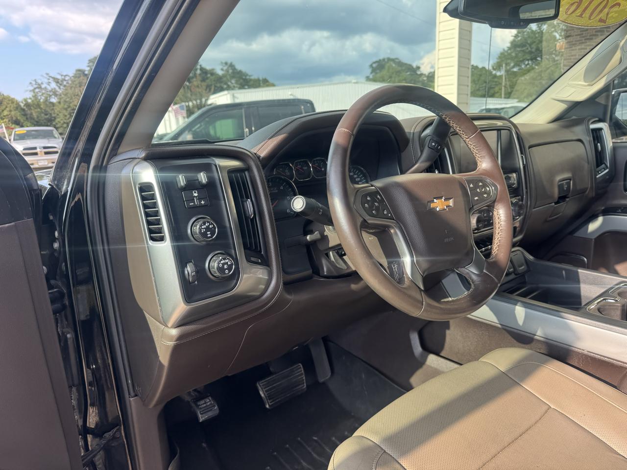 Chevrolet Silverado 1500 LTZ Crew Cab 4WD 2016