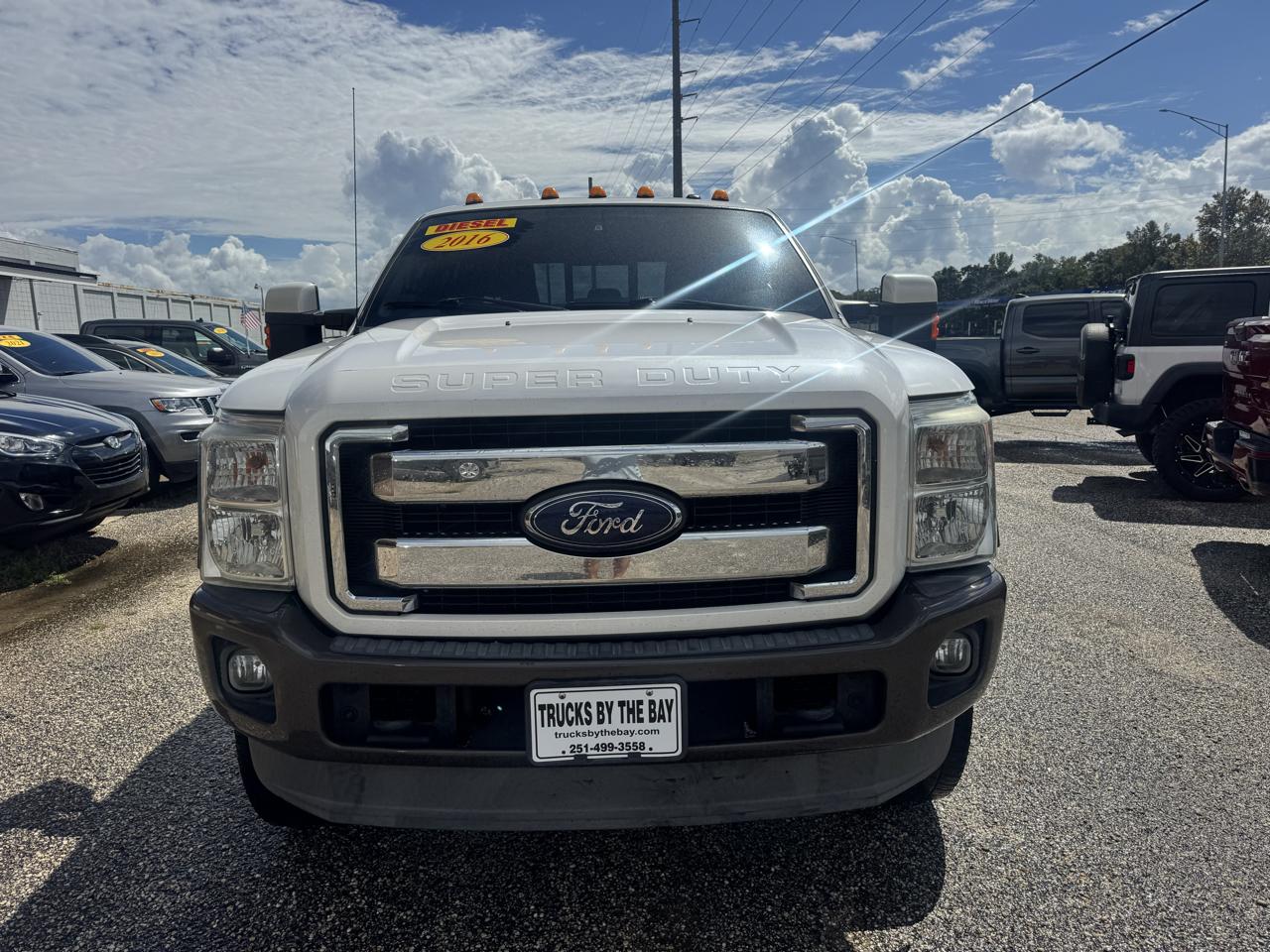 Ford F-350 SD King Ranch Crew Cab 4WD 2016