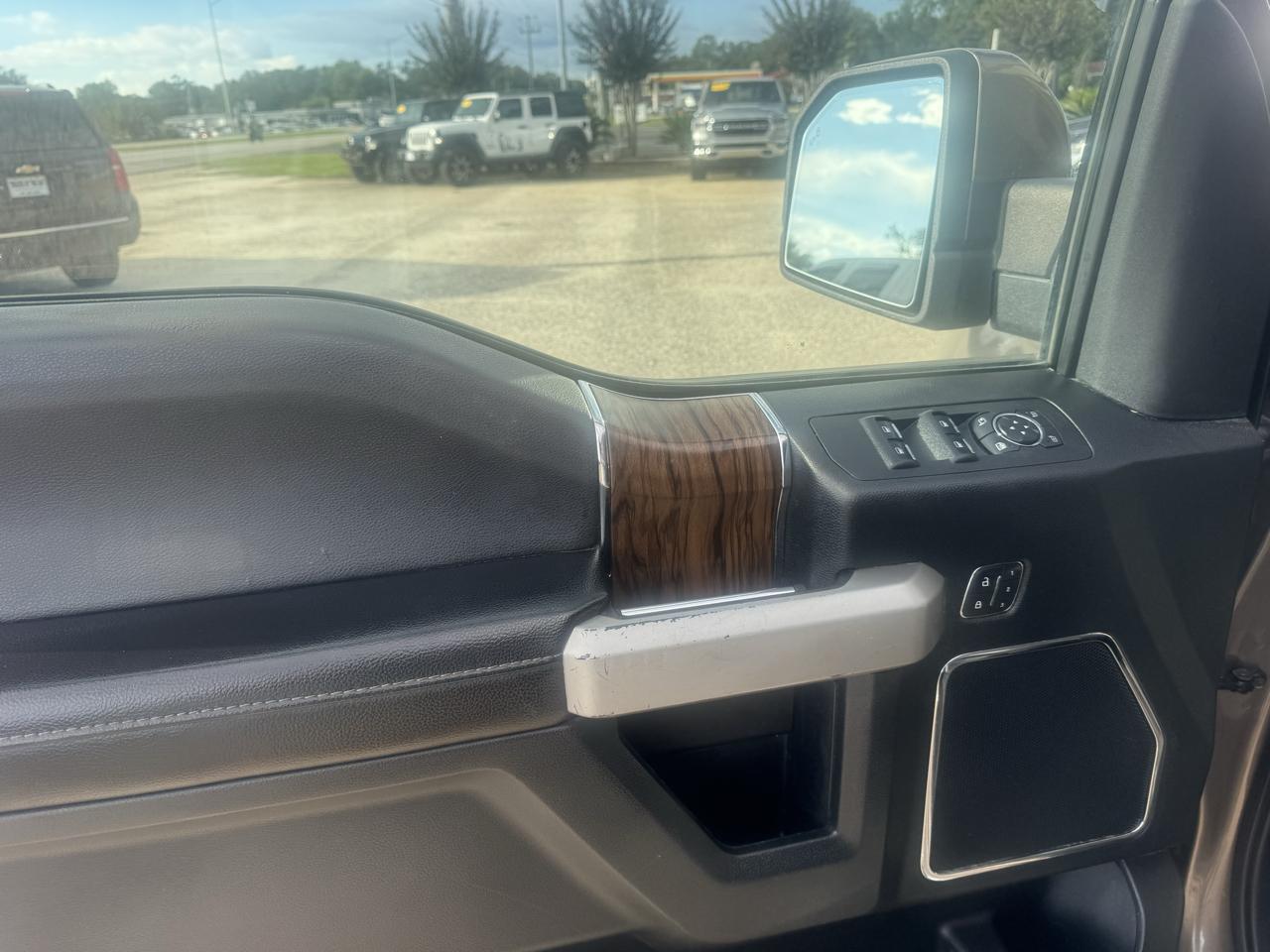 Ford F-150 Lariat SuperCrew 5.5-ft. Bed 2WD 2020