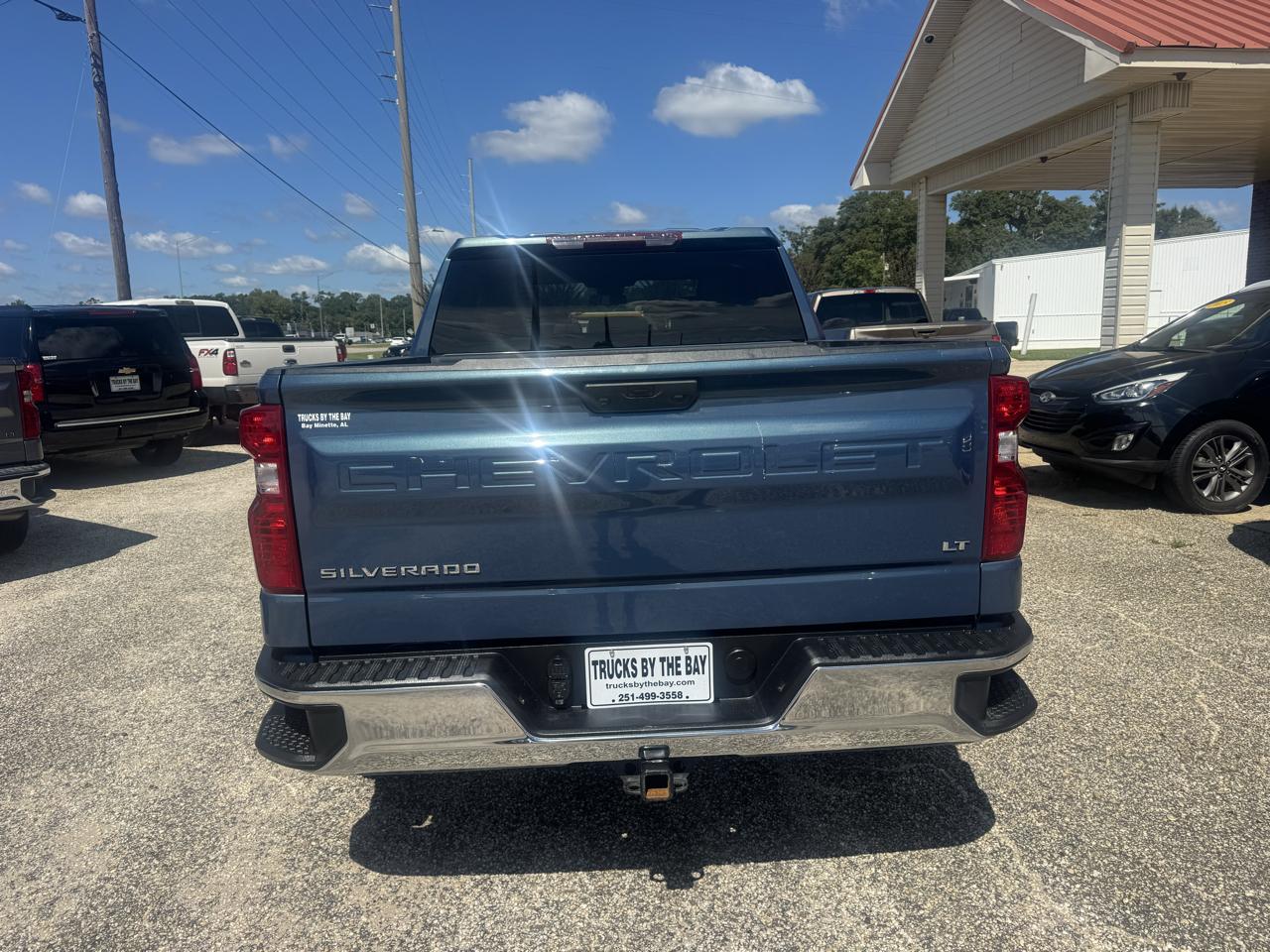 Chevrolet Silverado 1500 LT-L Crew Cab 4WD 2024