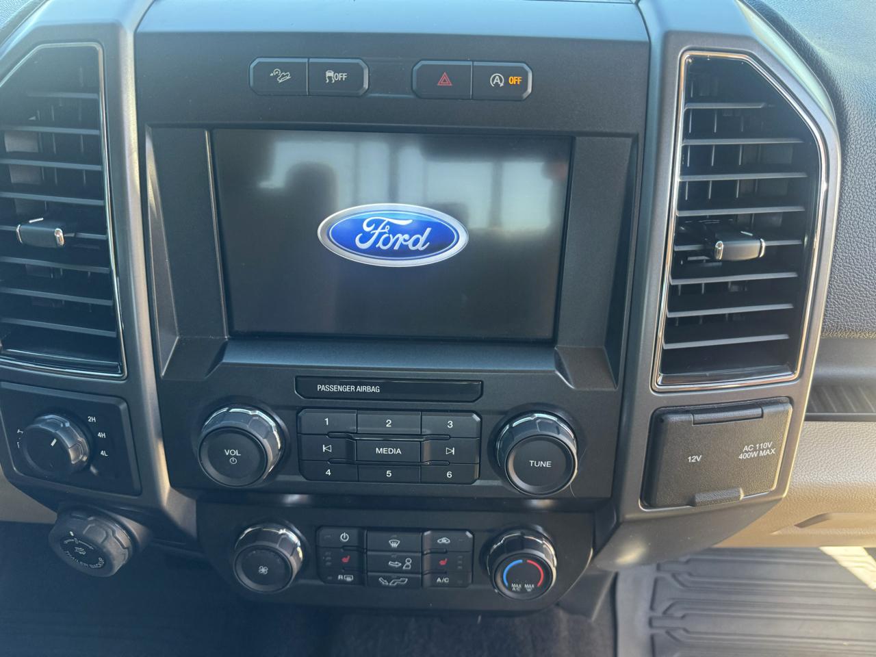 Ford F-150 SuperCrew Crew Cab 139" XLT 4WD 2019