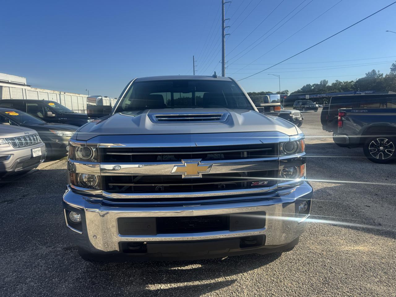 Chevrolet Silverado 2500HD LTZ Crew Cab Long Box 4WD 2019