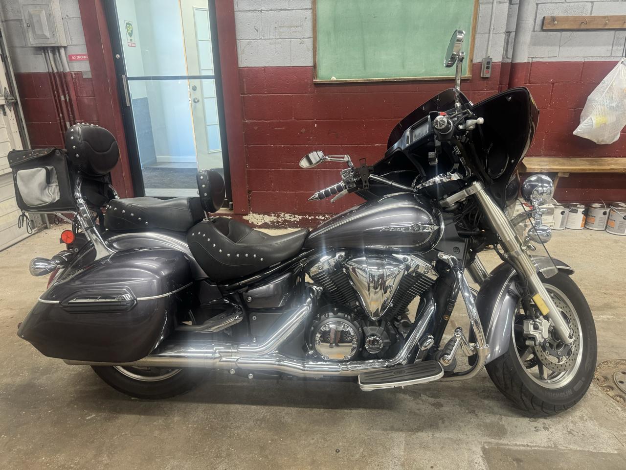 Yamaha V Star 1300  2014