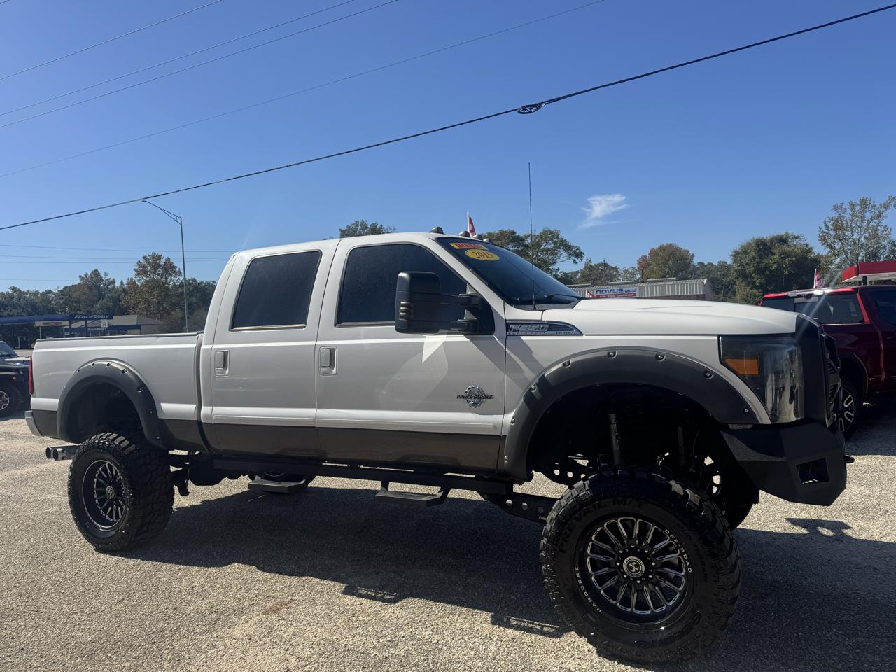 Ford F-350 SD Lariat Crew Cab 4WD 2015