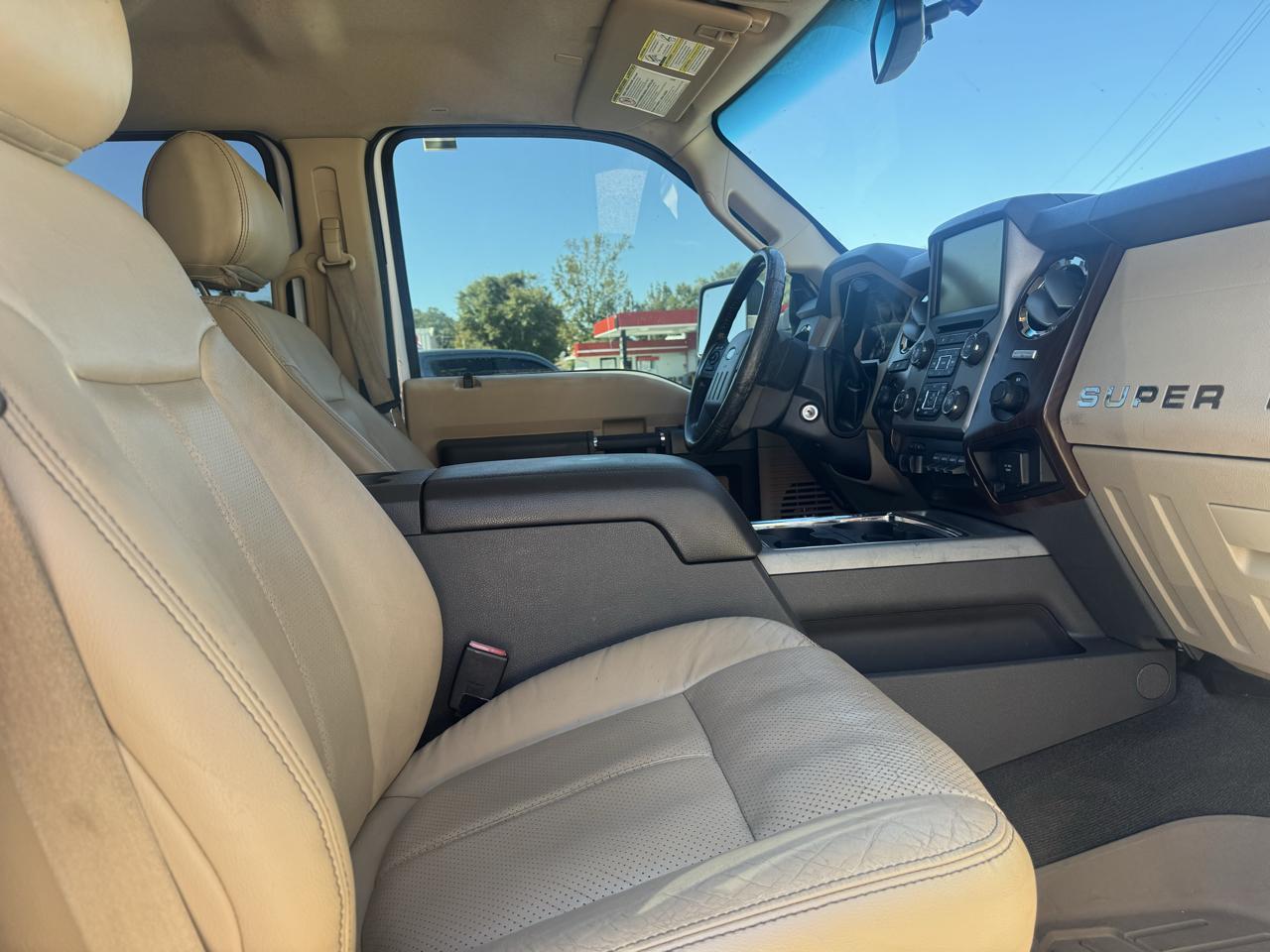 Ford F-350 SD Lariat Crew Cab 4WD 2015