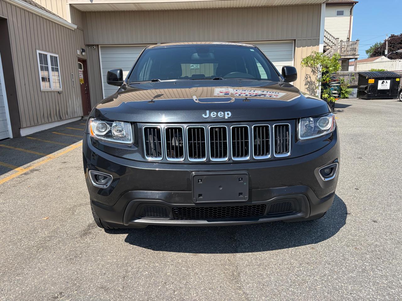 Jeep Grand Cherokee Laredo 4WD 2015