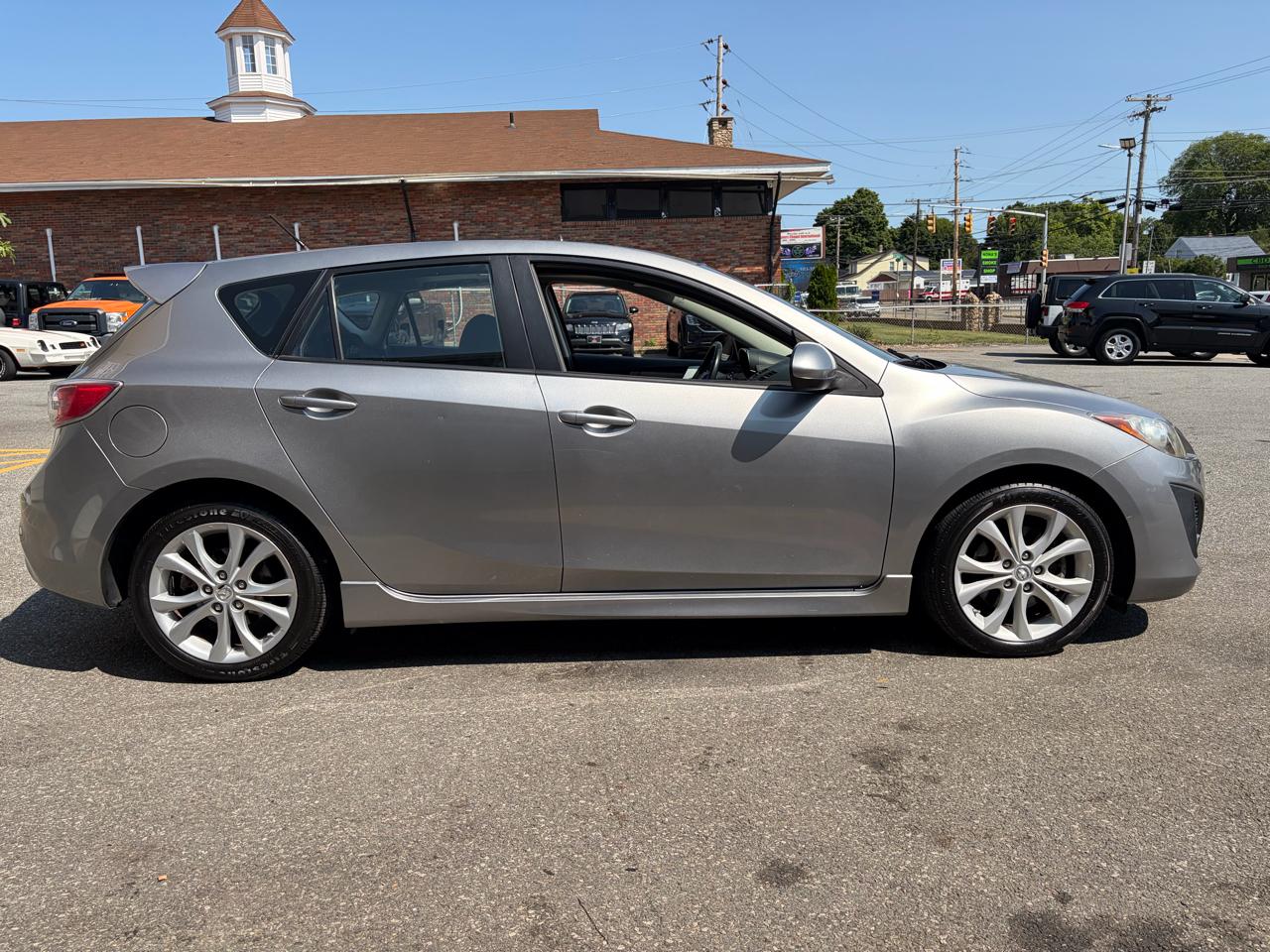 Mazda MAZDA3 s Sport 5-Door 2010