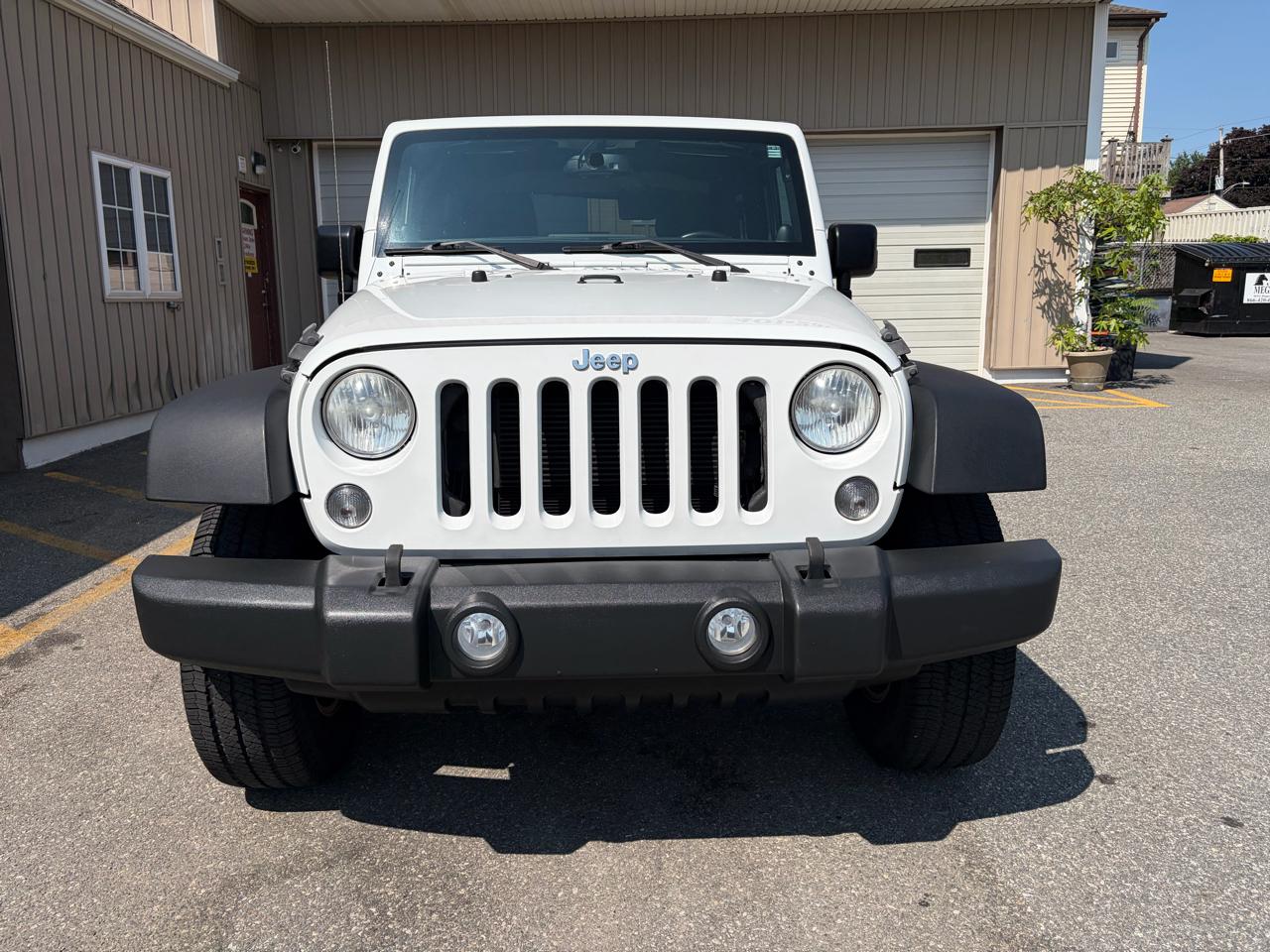 Jeep Wrangler Sport 4WD 2014