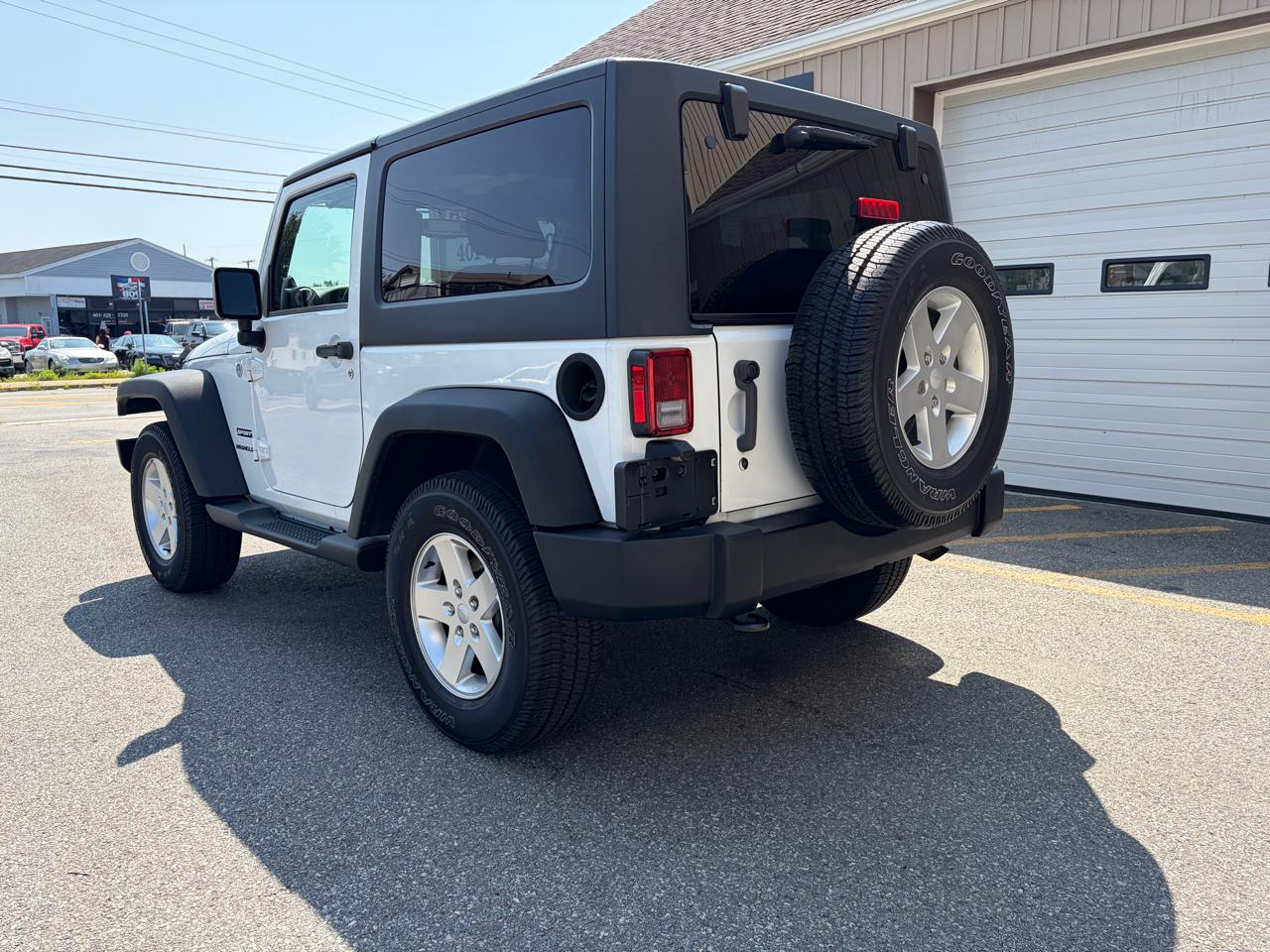 Jeep Wrangler Sport 4WD 2014