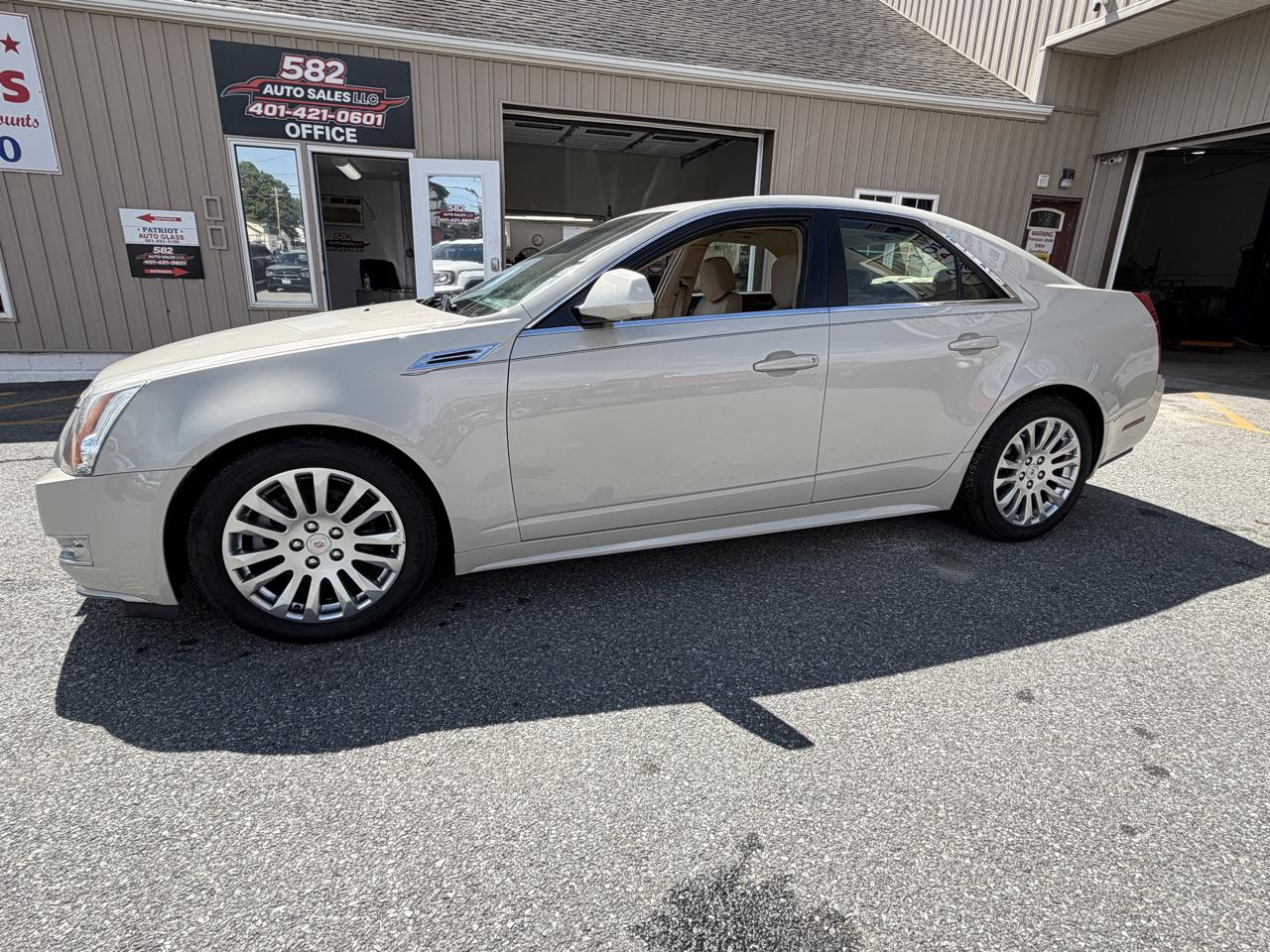 Cadillac CTS 3.6L Premium AWD w/Navi 2010
