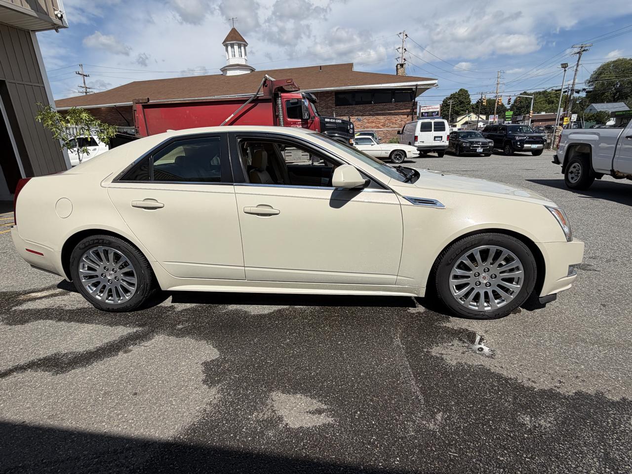 Cadillac CTS 3.6L Premium AWD w/Navi 2010
