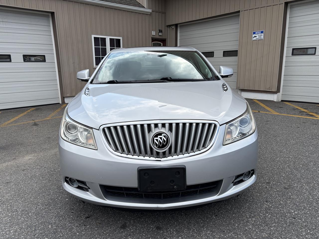 Buick LaCrosse CXS 2010