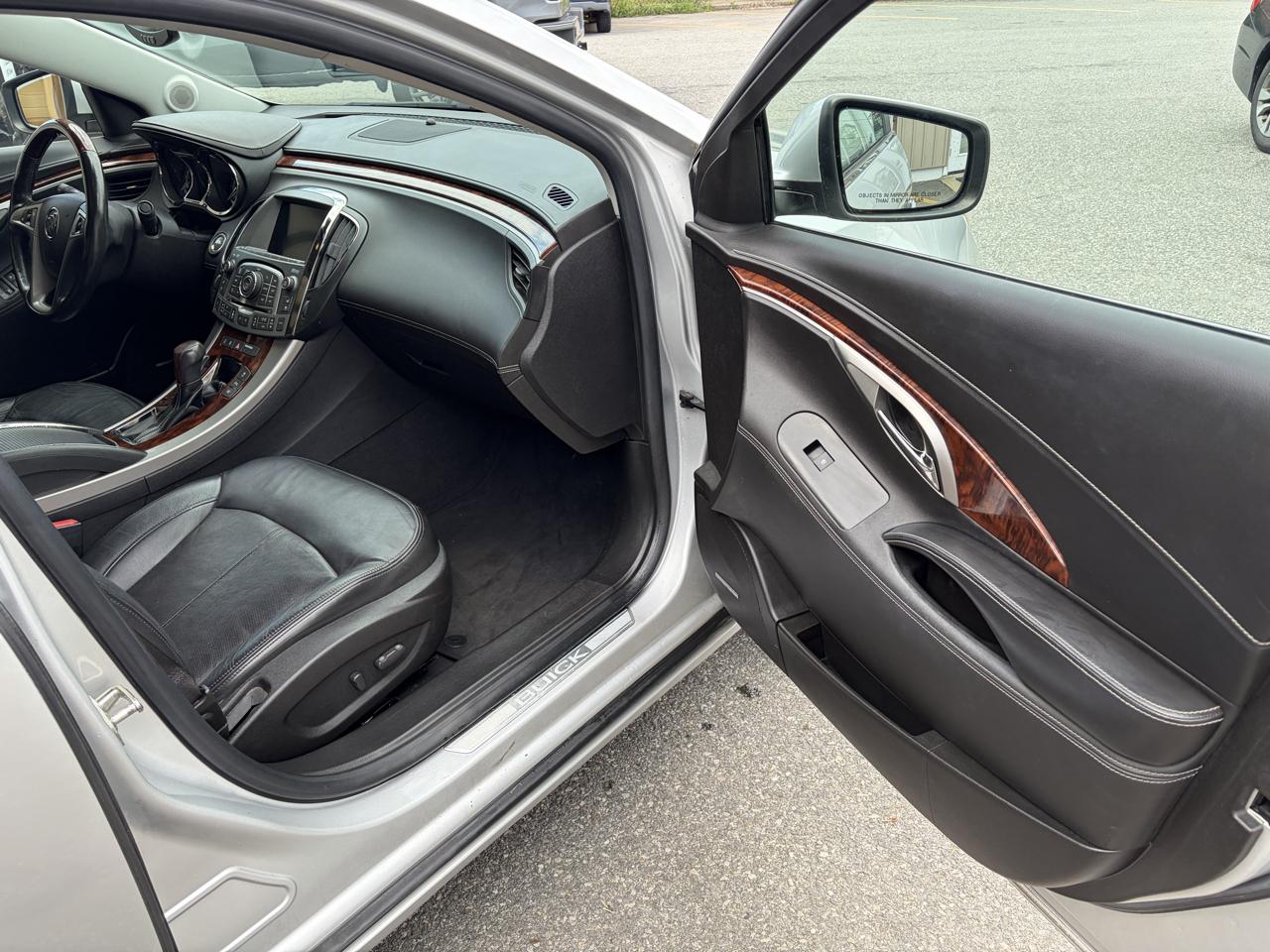 Buick LaCrosse CXS 2010