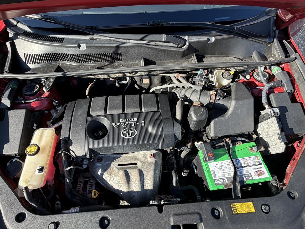 Toyota RAV4 Base I4 4WD 2010