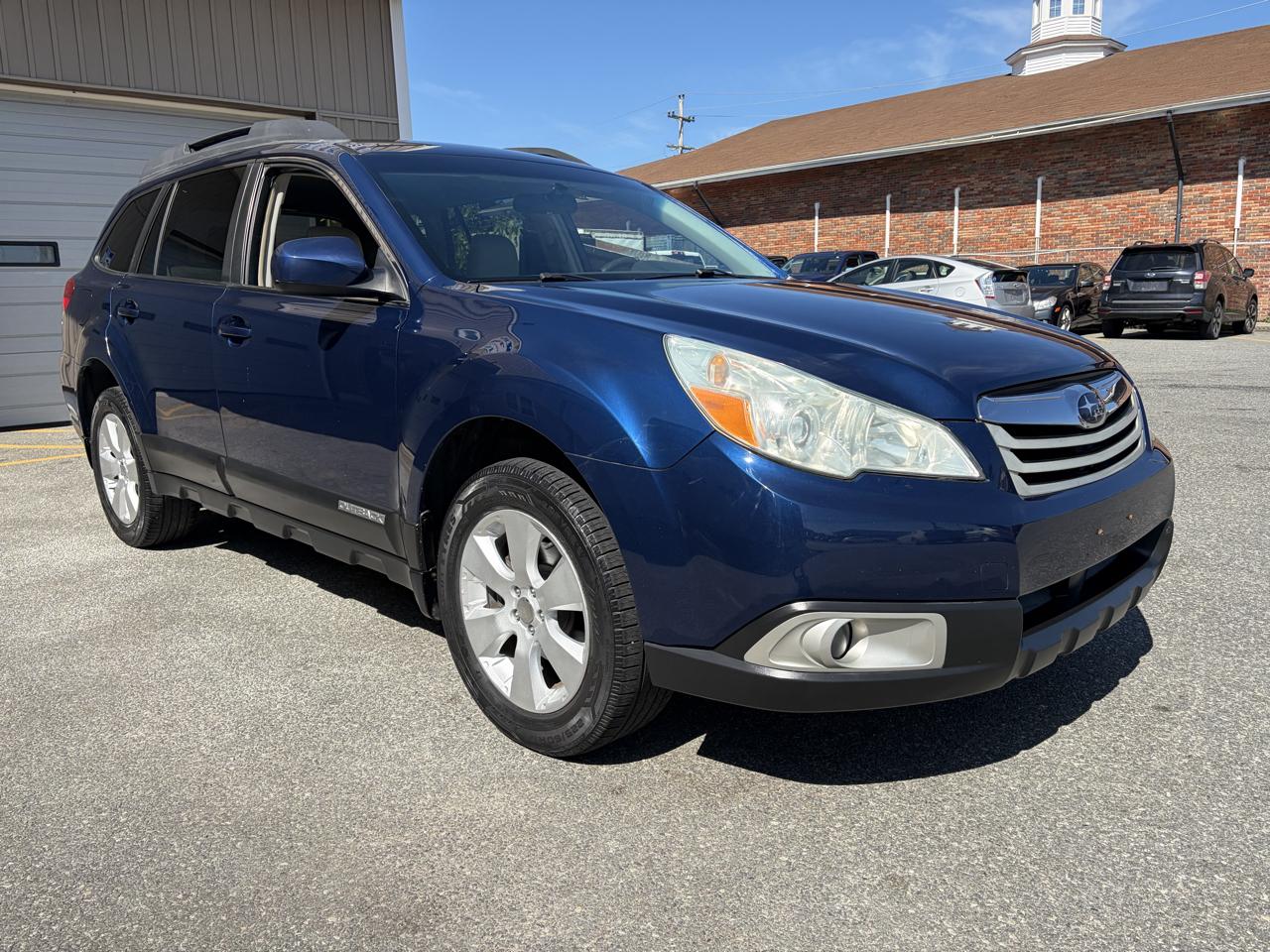 Subaru Outback 2.5i Premium 2010