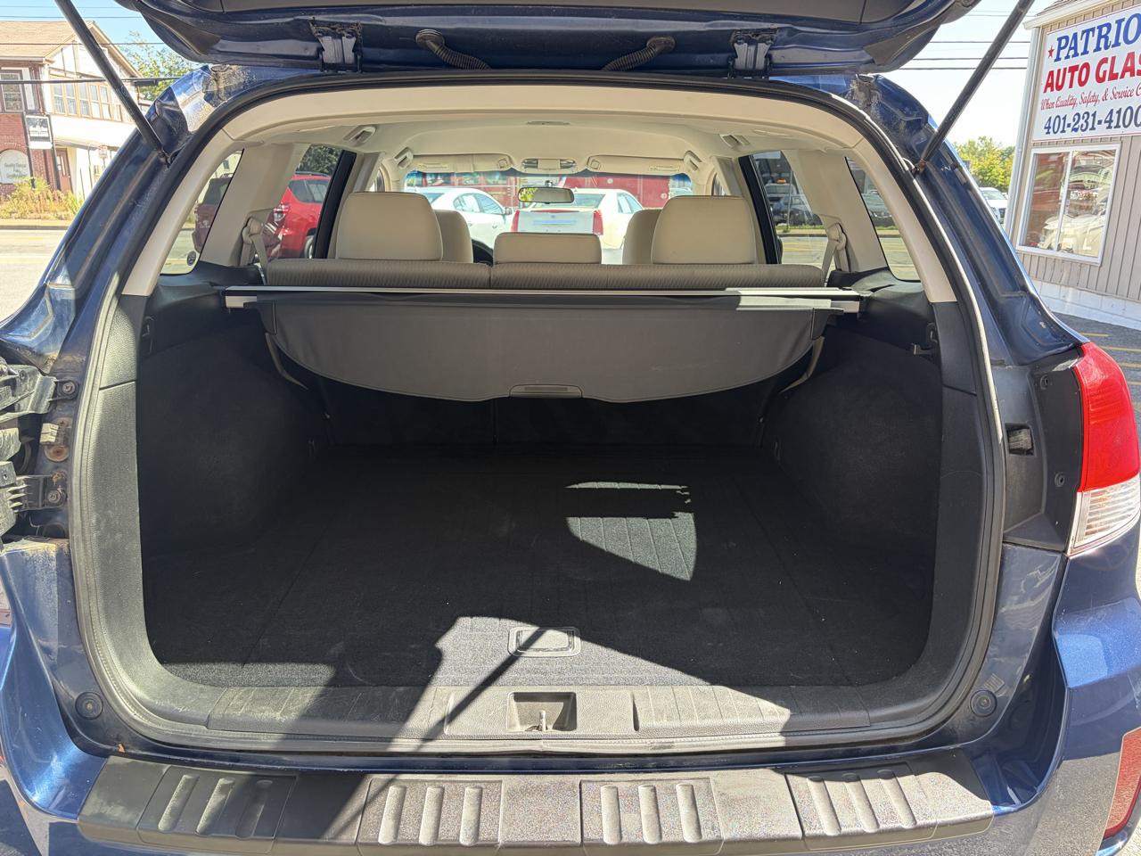 Subaru Outback 2.5i Premium 2010