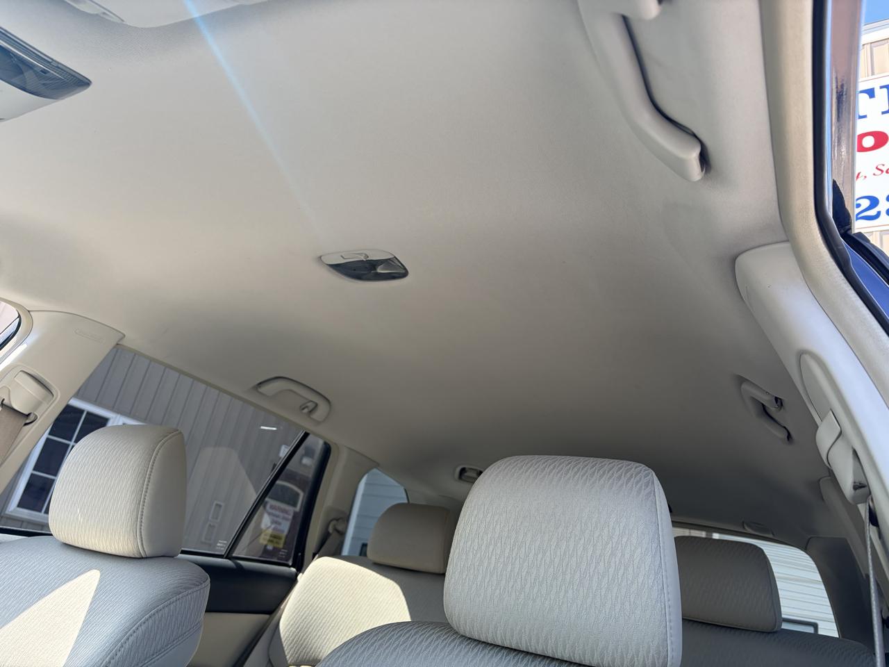 Subaru Outback 2.5i Premium 2010