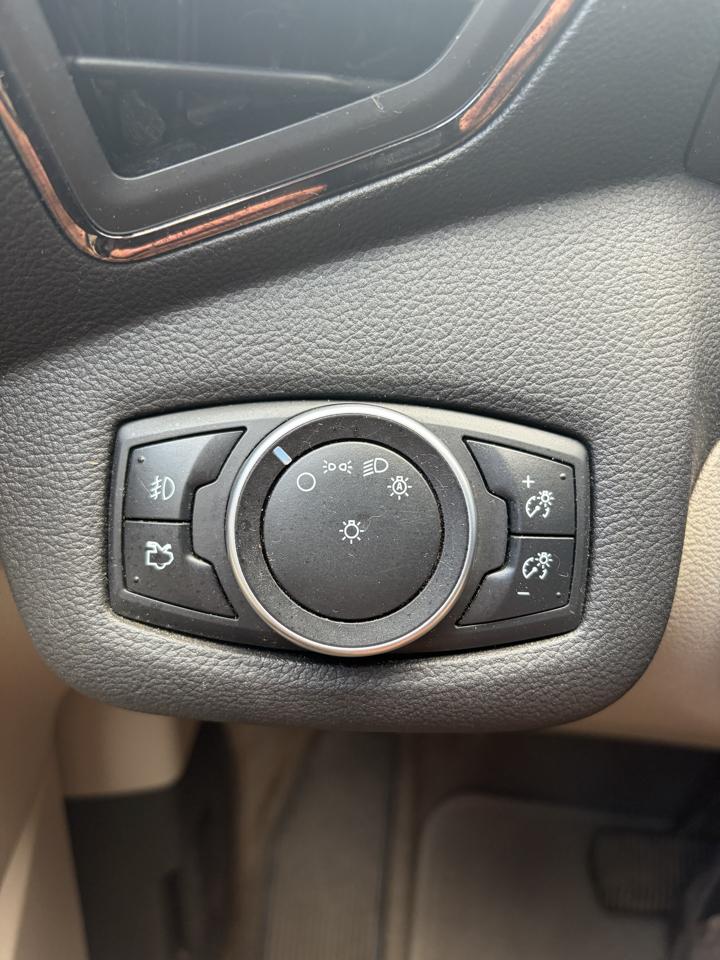 Ford Escape Titanium 4WD 2016