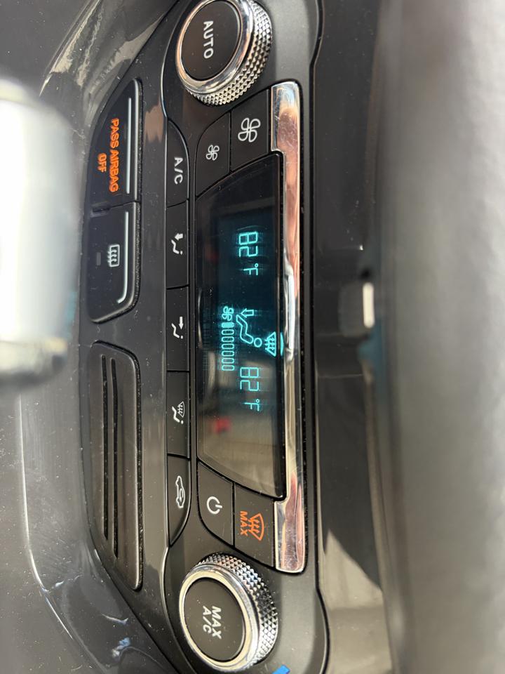 Ford Escape Titanium 4WD 2016