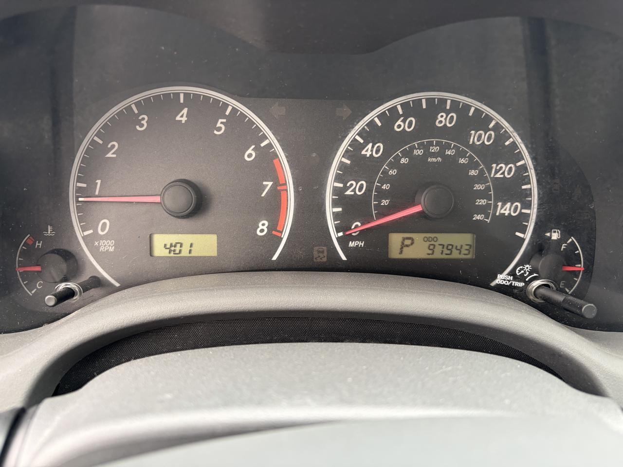 Toyota Corolla LE 4-Speed AT 2010