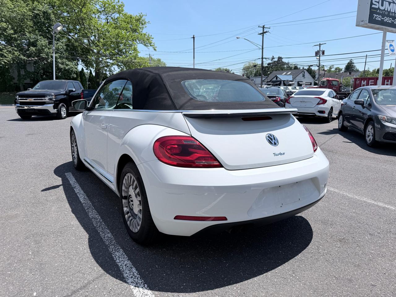 Volkswagen Beetle 1.8T PZEV Convertible 2016