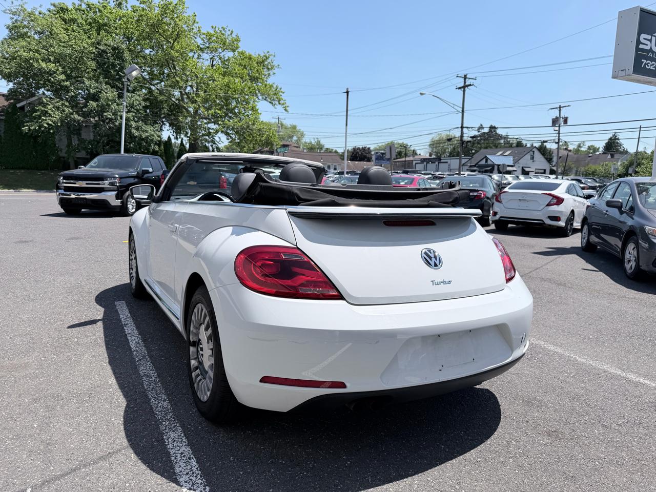 Volkswagen Beetle 1.8T PZEV Convertible 2016