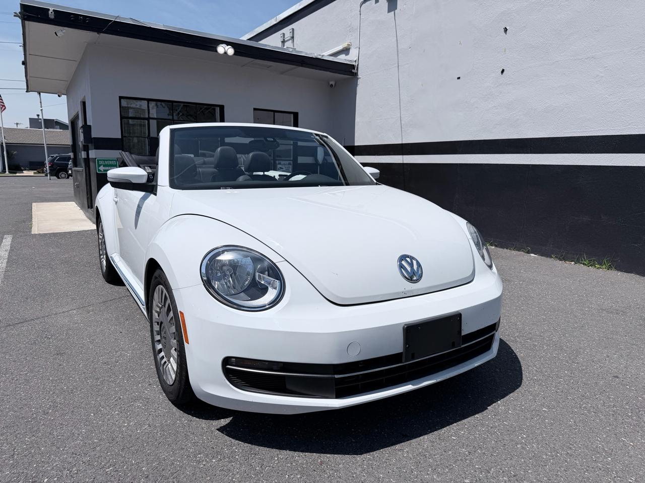 Volkswagen Beetle 1.8T PZEV Convertible 2016