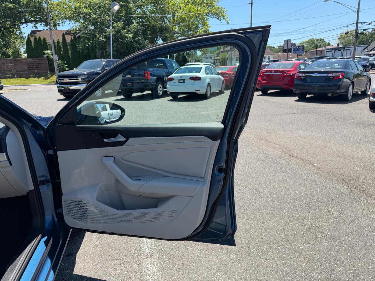 Volkswagen Jetta 1.4T SE 8A 2019