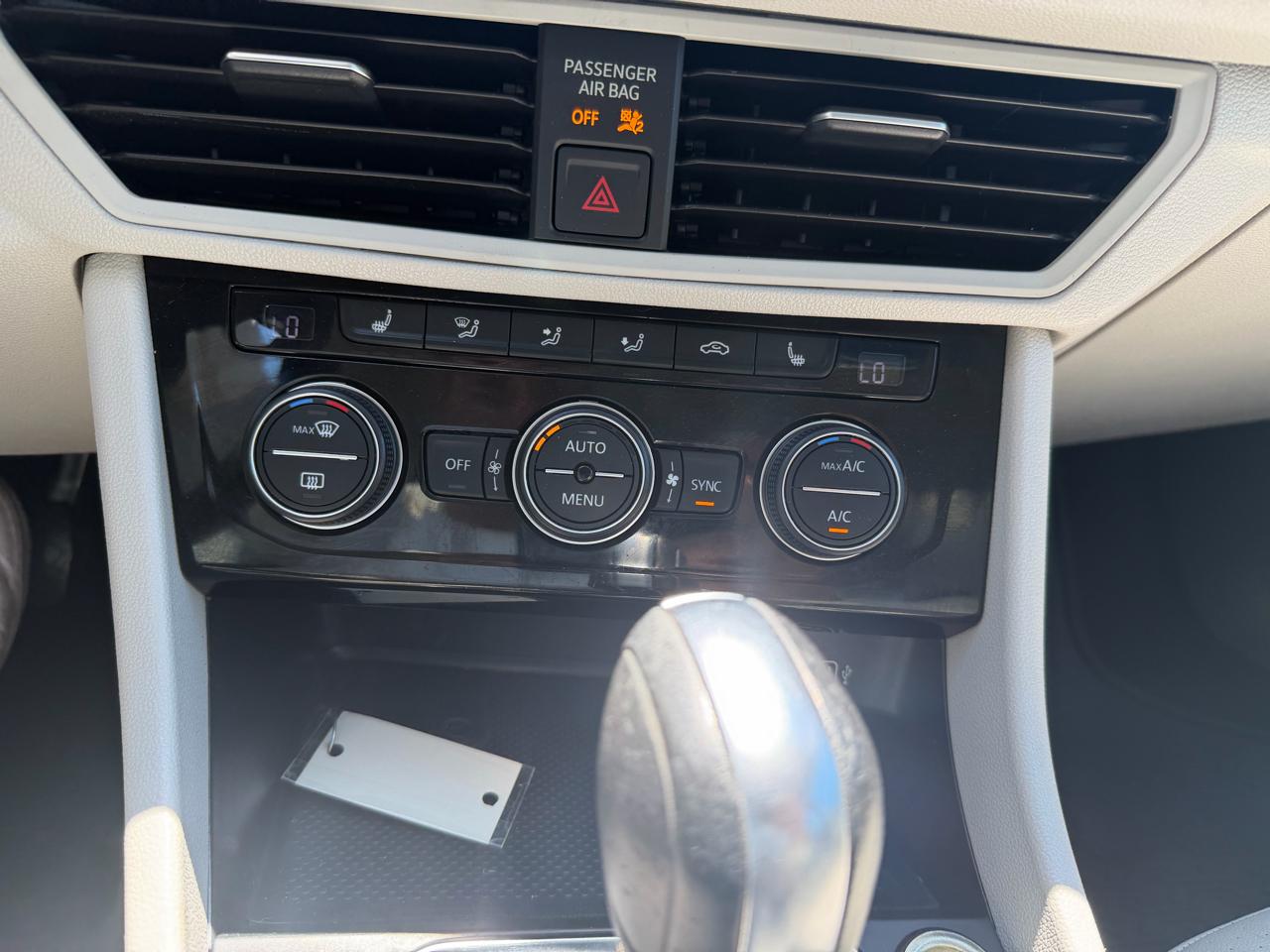 Volkswagen Jetta 1.4T SE 8A 2019
