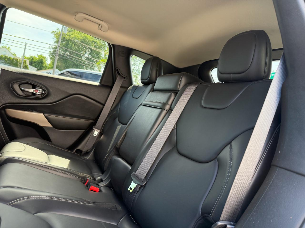 Jeep Cherokee Limited FWD 2018