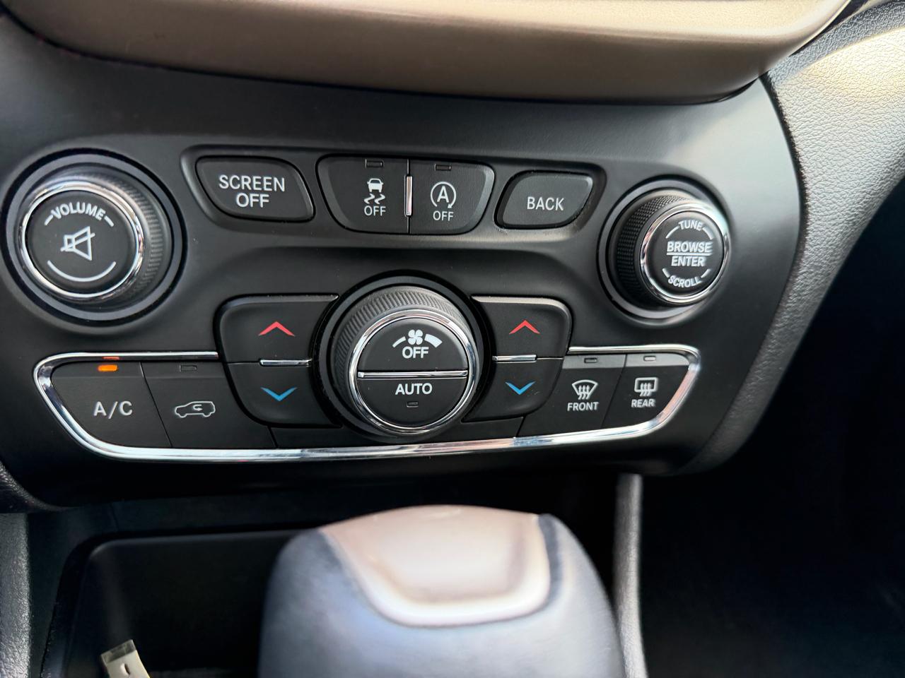 Jeep Cherokee Limited FWD 2018