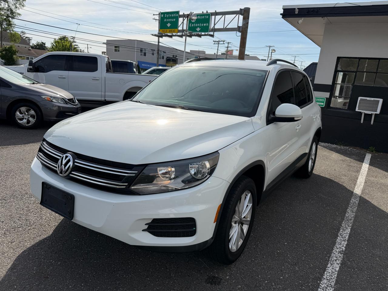 Volkswagen Tiguan S 4Motion 2017