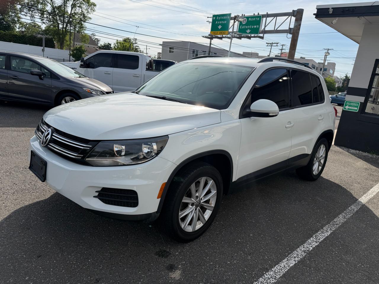 Volkswagen Tiguan S 4Motion 2017