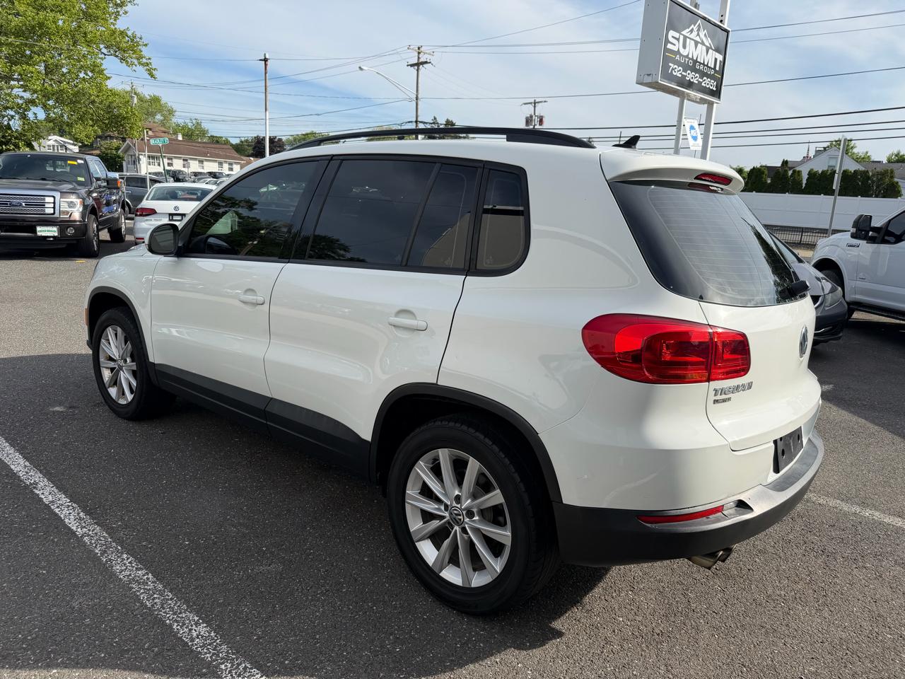 Volkswagen Tiguan S 4Motion 2017