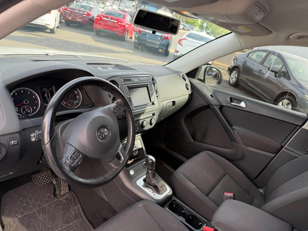 Volkswagen Tiguan S 4Motion 2017