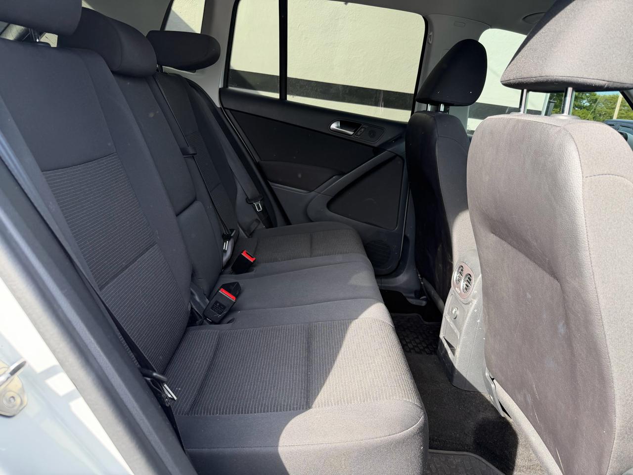 Volkswagen Tiguan S 4Motion 2017