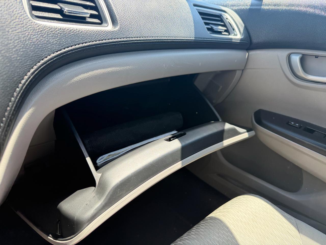 Honda Civic LX Sedan CVT 2014